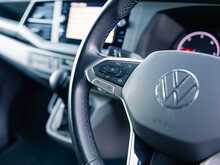 Volkswagen Transporter T6.1 T32 2.0 TDI 150 BHP Highline DSG L1 SWB 5 Seat Kombi Euro 6 Diesel Automatic Van