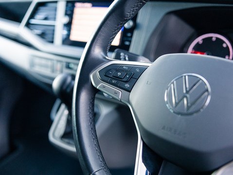 2.0 TDI T32 Highline Kombi Double Cab 5dr Diesel DSG FWD SWB Euro 6 (s/s) (150 ps)