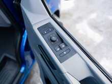 Volkswagen Transporter T6.1 T32 2.0 TDI 150 BHP Highline DSG L1 SWB 5 Seat Kombi Euro 6 Diesel Automatic Van