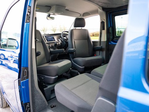 2.0 TDI T32 Highline Kombi Double Cab 5dr Diesel DSG FWD SWB Euro 6 (s/s) (150 ps)