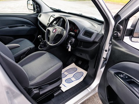 1.6 MultiJetII Maxi Tecnico Panel Van 6dr Diesel Manual L2 H1 Euro 6 (s/s) (120 bhp)