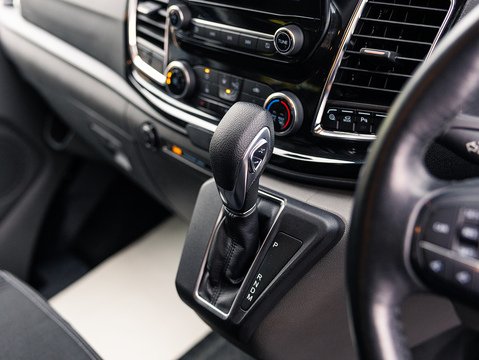 320 EcoBlue Limited Combi Van 2.0 Automatic Diesel