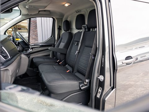 2.0 300 EcoBlue Limited Panel Van 5dr Diesel Manual L1 H1 Euro 6 (130 ps)