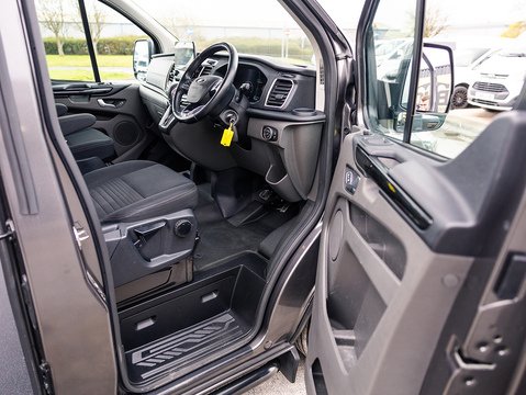 300 EcoBlue Limited Panel Van 2.0 Automatic Diesel