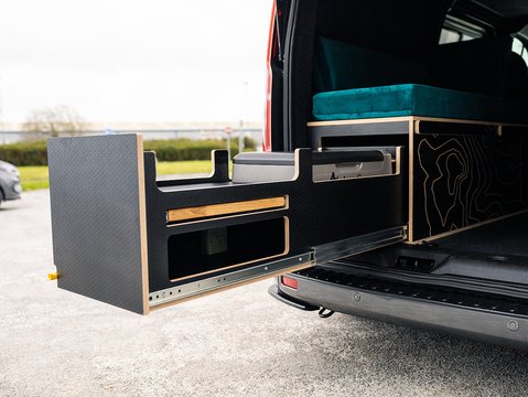 300 EcoBlue Limited Panel Van 2.0 Automatic Diesel