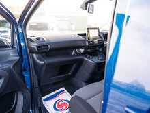 Citroën Berlingo 1.5 BlueHDi 1000Kg Driver 130 BHP L1 SWB EAT8 Automatic Euro 6 Diesel Van