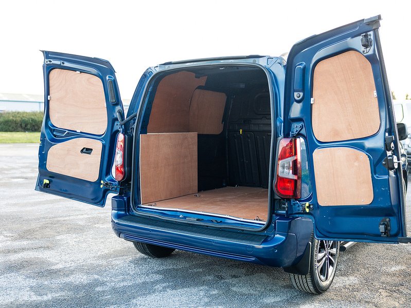 Citroen 1.5 BlueHDi 1000 Driver M Panel Van 5dr Diesel EAT8 SWB Euro 6 (s/s) (130 ps)