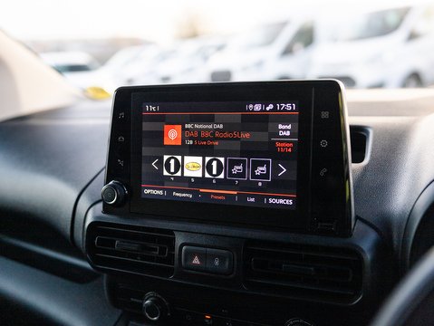 1.5 BlueHDi 1000 Driver M Panel Van 5dr Diesel EAT8 SWB Euro 6 (s/s) (130 ps)