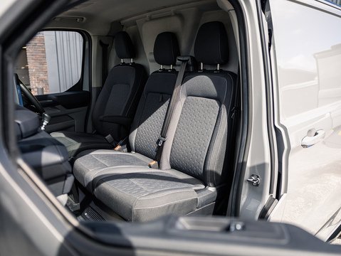 2.0 300 EcoBlue Limited Panel Van 5dr Diesel Manual L1 H1 Euro 6 (s/s) (136 ps)