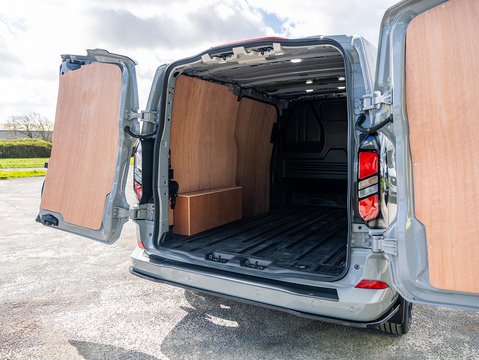 2.0 300 EcoBlue Limited Panel Van 5dr Diesel Manual L1 H1 Euro 6 (s/s) (136 ps)