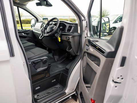 2.0 320 EcoBlue Limited Panel Van 5dr Diesel Auto L1 H1 Euro 6 (170 ps)