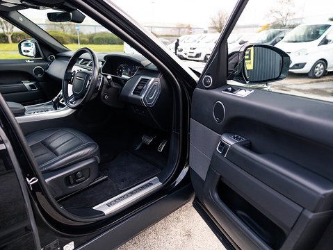 3.0 SD V6 HSE Dynamic SUV 5dr Diesel Auto 4WD Euro 6 (s/s) (306 ps)