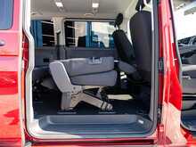 Volkswagen Transporter Shuttle S 2.0 TDI 150 BHP SWB 7 Speed DSG Automatic 8 Seat Minibus