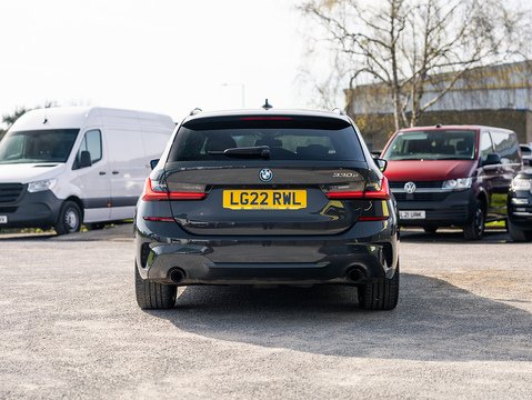 2.0 330e 12kWh M Sport Pro Edition Touring 5dr Petrol Plug-in Hybrid Auto Euro 6 (s/s) (292 ps)