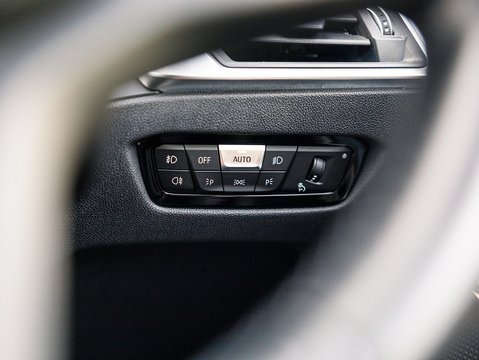 2.0 330e 12kWh M Sport Pro Edition Touring 5dr Petrol Plug-in Hybrid Auto Euro 6 (s/s) (292 ps)