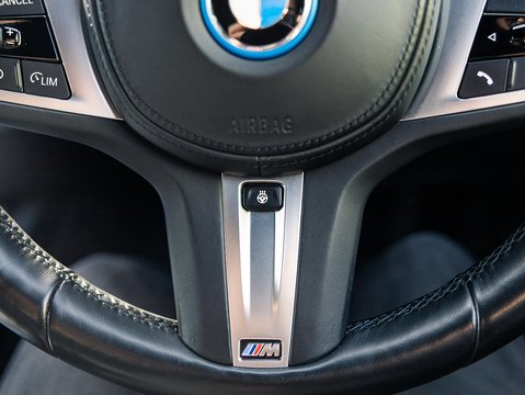 2.0 330e 12kWh M Sport Pro Edition Touring 5dr Petrol Plug-in Hybrid Auto Euro 6 (s/s) (292 ps)
