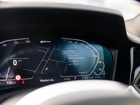 2.0 330e 12kWh M Sport Pro Edition Touring 5dr Petrol Plug-in Hybrid Auto Euro 6 (s/s) (292 ps)