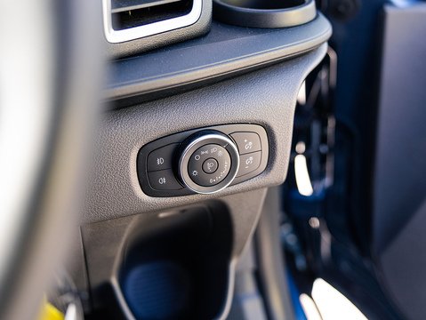 2.0 280 EcoBlue Limited Panel Van 5dr Diesel Manual L1 H1 Euro 6 (s/s) (130 ps)