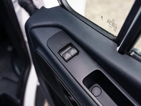 2.0 315 CDI Premium Panel Van 5dr Diesel Manual FWD L2 H2 Euro 6 (s/s) (150 ps)