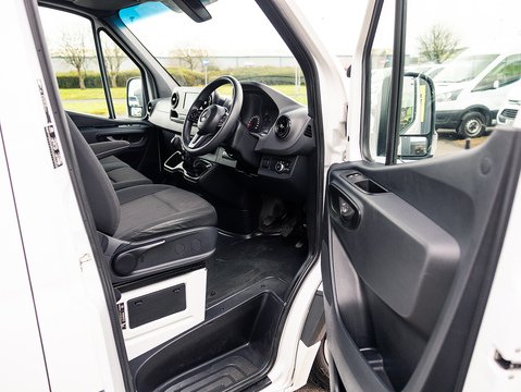 2.0 315 CDI Premium Panel Van 5dr Diesel Manual FWD L2 H2 Euro 6 (s/s) (150 ps)