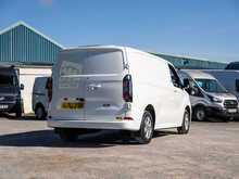Ford Transit Custom 280 2.0 EcoBlue 136 BHP Limited L1 SWB 6-Speed Manual Panel Van