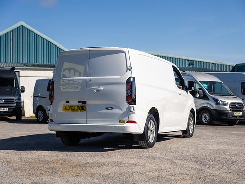 2.0 280 EcoBlue Limited Panel Van 5dr Diesel Manual L1 H1 Euro 6 (s/s) (136 ps)