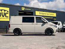 Volkswagen Transporter T32 2.0 TDI 150 BHP Highline DSG L1 SWB 5 Seat Kombi Euro 6 Diesel Automatic Van