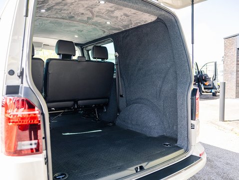 2.0 TDI T32 Highline Kombi Double Cab 5dr Diesel DSG FWD SWB Euro 6 (s/s) (150 ps)