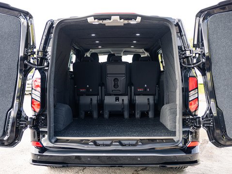2.0 320 EcoBlue Limited Panel Van 5dr Diesel Auto L1 H1 Euro 6 (s/s) (136 ps)