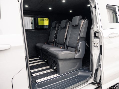 2.0 320 EcoBlue Limited Panel Van 5dr Diesel Auto L1 H1 Euro 6 (s/s) (136 ps)