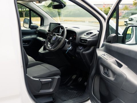 1.5 Turbo D 2300 Pro Panel Van 5dr Diesel Manual L1 H1 Euro 6 (s/s) (100 ps)