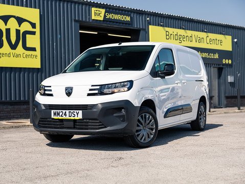 1.5 BlueHDi 950 Asphalt Long Panel Van 6dr Diesel Manual LWB Euro 6 (s/s) (100 ps)