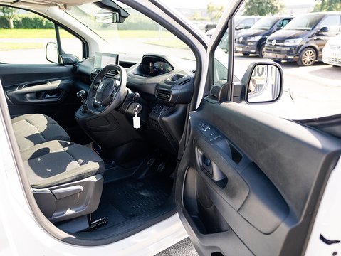 1.5 BlueHDi 950 Asphalt Long Panel Van 6dr Diesel Manual LWB Euro 6 (s/s) (100 ps)