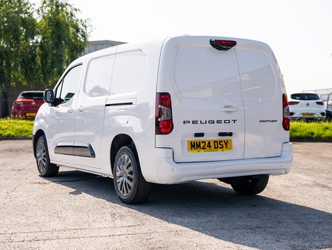 1.5 BlueHDi 950 Asphalt Long Panel Van 6dr Diesel Manual LWB Euro 6 (s/s) (100 ps)