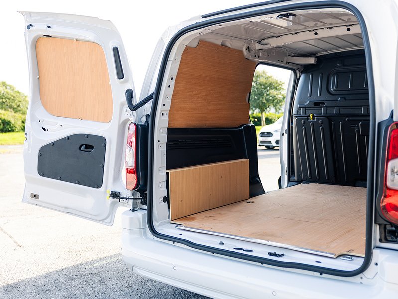 Peugeot 1.5 BlueHDi 950 Asphalt Long Panel Van 6dr Diesel Manual LWB Euro 6 (s/s) (100 ps)