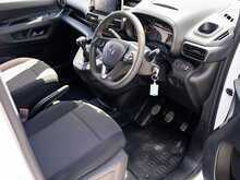Vauxhall Combo 2300 1.5 Turbo D 100 BHP L2 LWB Prime Euro 6 Diesel 6 Speed Manual Van