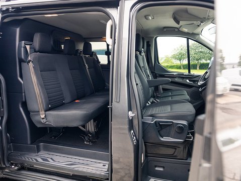 2.0 320 EcoBlue Limited Crew Van Double Cab 5dr Diesel Auto L1 H1 Euro 6 (170 ps)
