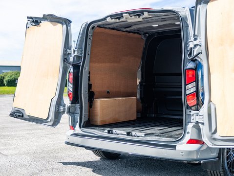 2.0 320 EcoBlue Limited Crew Van Double Cab 5dr Diesel Auto L2 H1 Euro 6 (s/s) (136 ps)