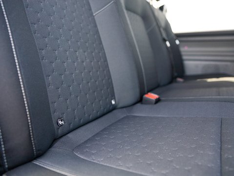2.0 320 EcoBlue Limited Crew Van Double Cab 5dr Diesel Auto L2 H1 Euro 6 (s/s) (136 ps)