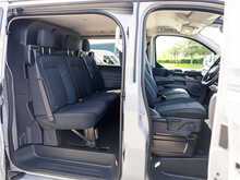 Ford Transit Custom Signature 320 2.0 EcoBlue 136 BHP L2 LWB Limited 6 Seat Doublecab Euro 6 Diesel Automatic Van