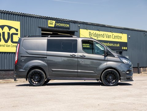 2.0 320 EcoBlu e Limited Crew Van Double Cab 5dr Diesel Auto L1 H1 Euro 6 (170 ps)