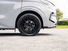 Ford Transit Custom Signature 320 2.0 EcoBlue 136 BHP L2 LWB Limited 6 Seat Doublecab Euro 6 Diesel Automatic Van