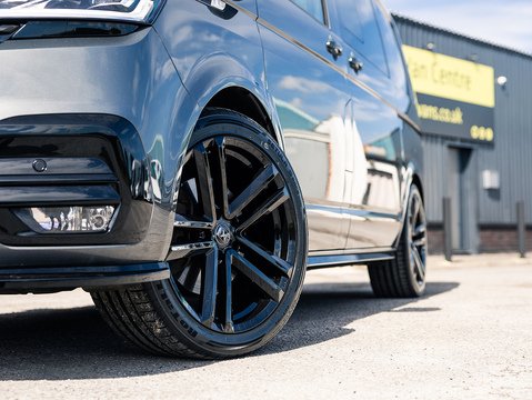2.0 TDI T32 Highline Kombi Double Cab 5dr Diesel DSG FWD SWB Euro 6 (s/s) (150 ps)