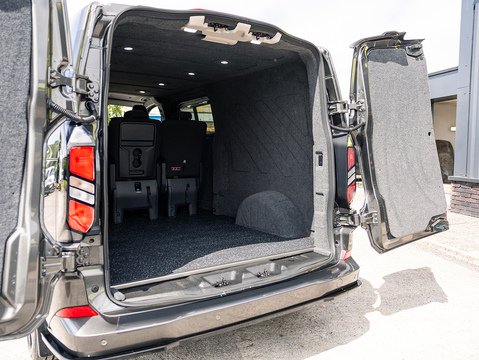 2.0 320 EcoBlue Limited Panel Van 5dr Diesel Auto L2 H1 Euro 6 (s/s) (136 ps)