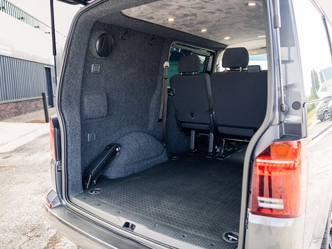 2.0 TDI T32 Highline Kombi Double Cab 5dr Diesel DSG FWD SWB Euro 6 (s/s) (150 ps)