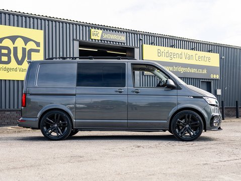 2.0 TDI T32 Highline Kombi Double Cab 5dr Diesel DSG FWD SWB Euro 6 (s/s) (150 ps)