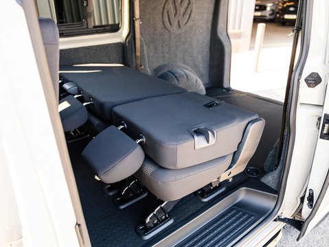 2.0 BiTDI T30 Highline Panel Van 5dr Diesel DSG FWD SWB Euro 6 (s/s) (204 ps)