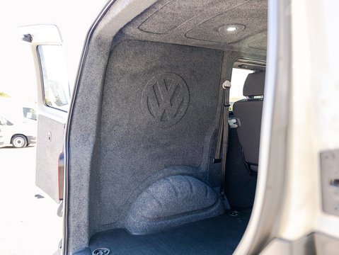 2.0 BiTDI T30 Highline Panel Van 5dr Diesel DSG FWD SWB Euro 6 (s/s) (204 ps)