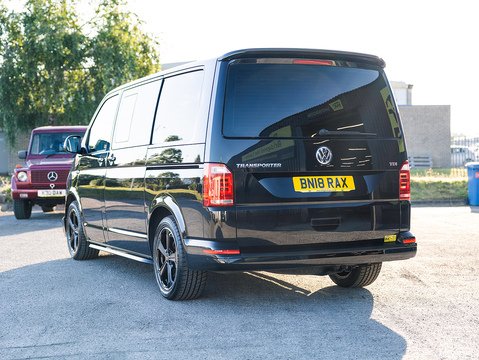 2.0 BiTDI T32 BlueMotion Tech Highline Kombi Double Cab 5dr Diesel DSG FWD SWB Euro 6 (s/s) (204 ps)