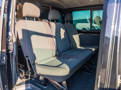 2.0 BiTDI T32 BlueMotion Tech Highline Kombi Double Cab 5dr Diesel DSG FWD SWB Euro 6 (s/s) (204 ps)